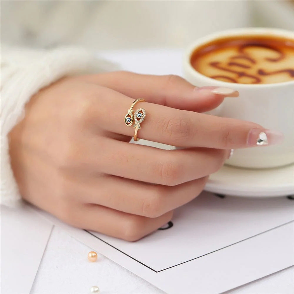 Versatile Zircon Women's Ring - Elegant Jewelry Accessory