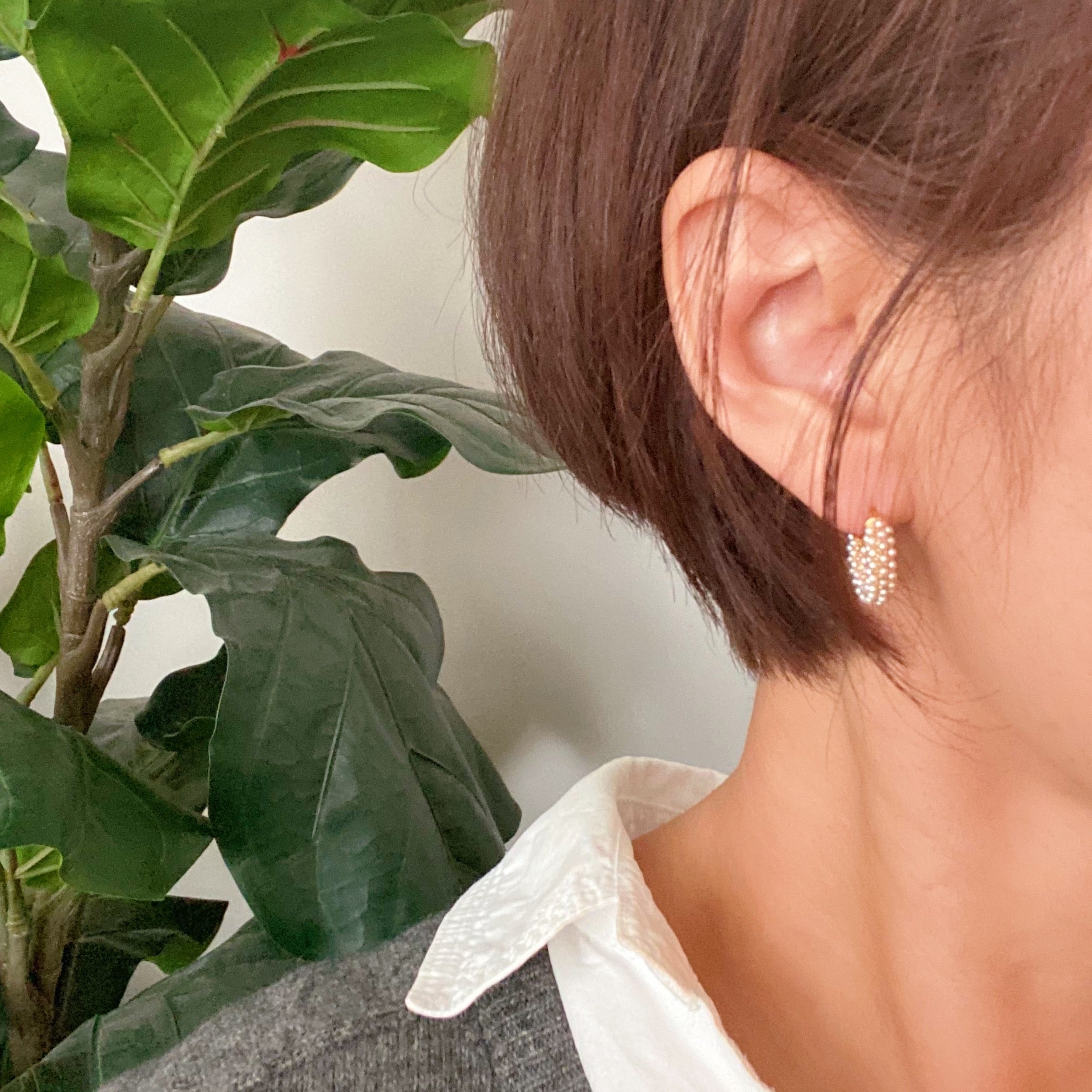 Mini Pearl Cluster Hoop Earrings